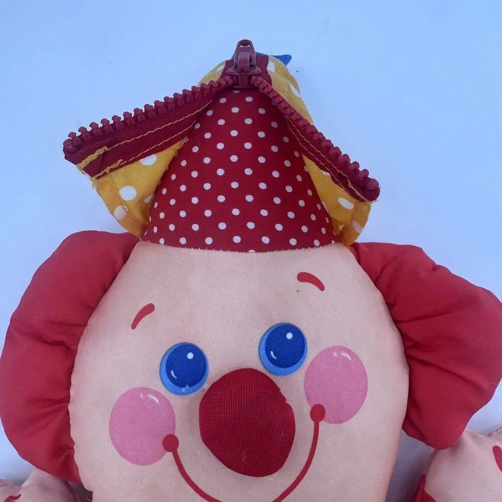 Fisher Price Kiddicraft Vintage 1990 Learning Clown Count Tie Snap Zip Button